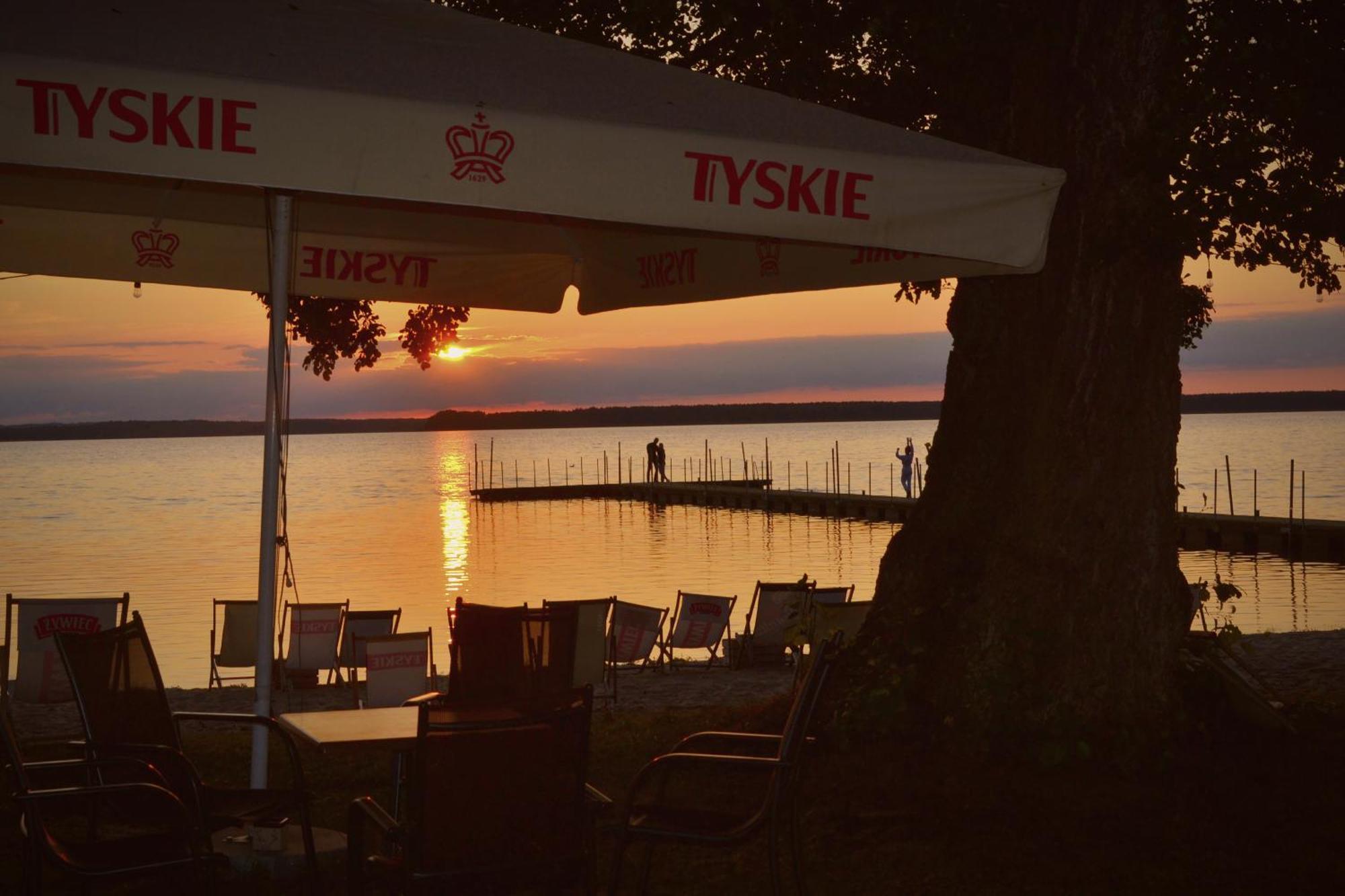 Camping Szczecinek Domy Wypoczynkowe Eksteriør bilde