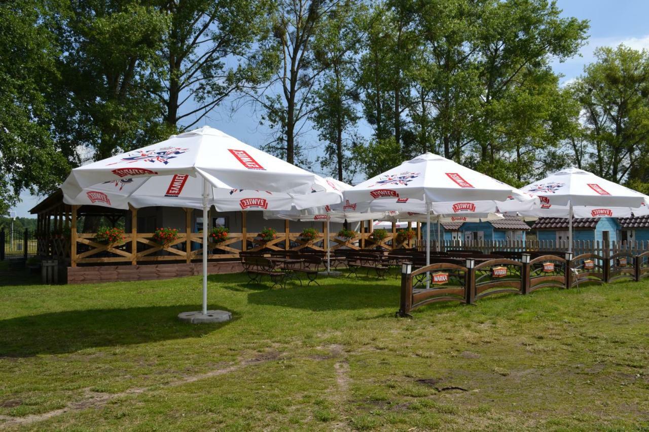 Camping Szczecinek Domy Wypoczynkowe Eksteriør bilde